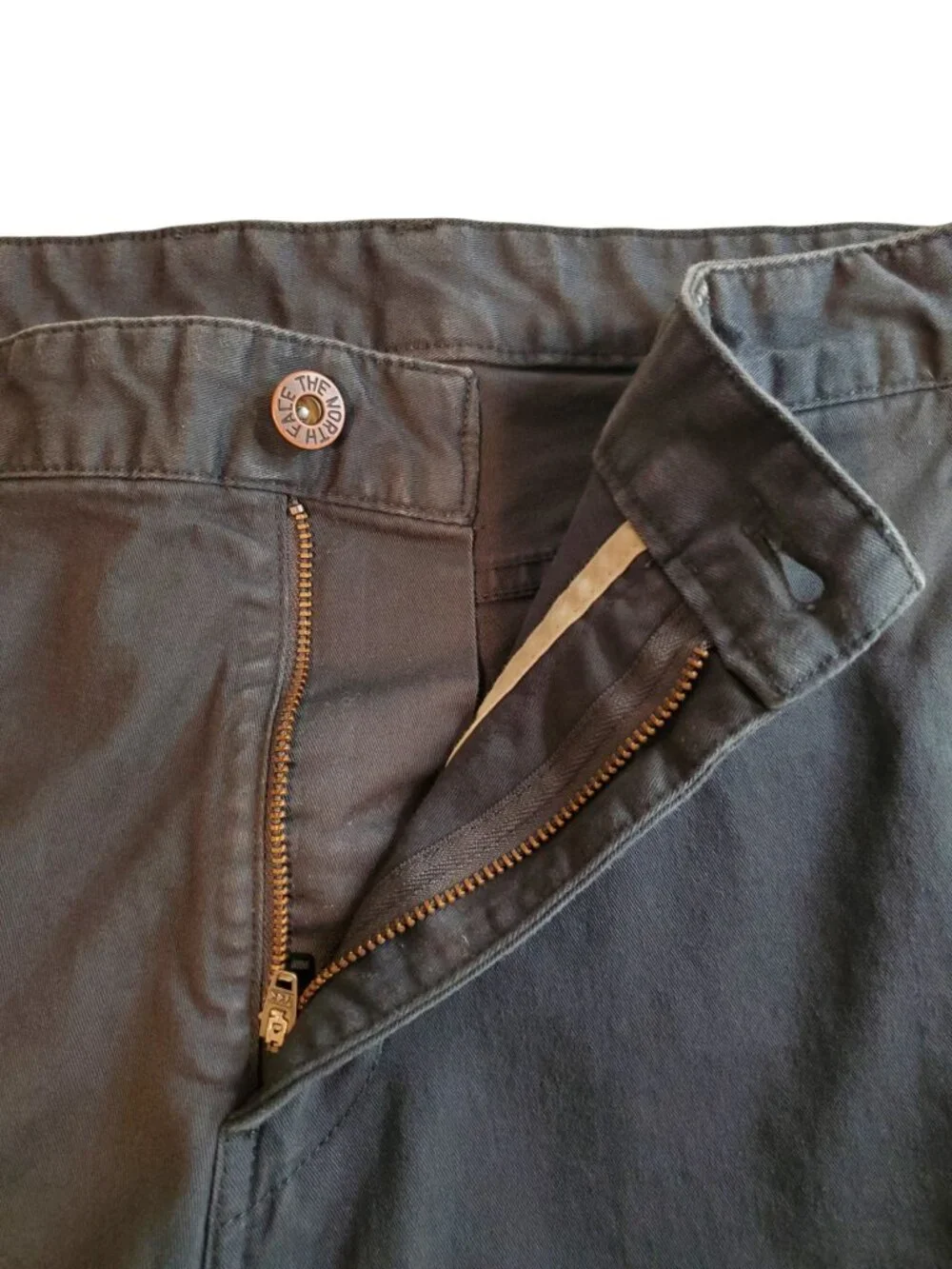 The North Face SZ 34 Men's Motion Pants Mid-weight Durable in Asphalt Gray